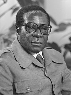 Роберт Мугабе